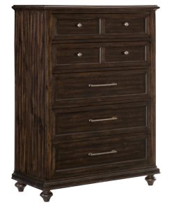 Verano Chest