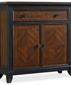 Wingate One-Drawer Two-Door Chest